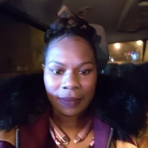 Meet your Posher, Katrina